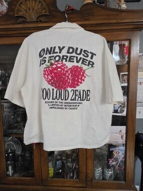 Zara MENS XL White Button-Down Shirt with Pink Raspberry Graphic NWT